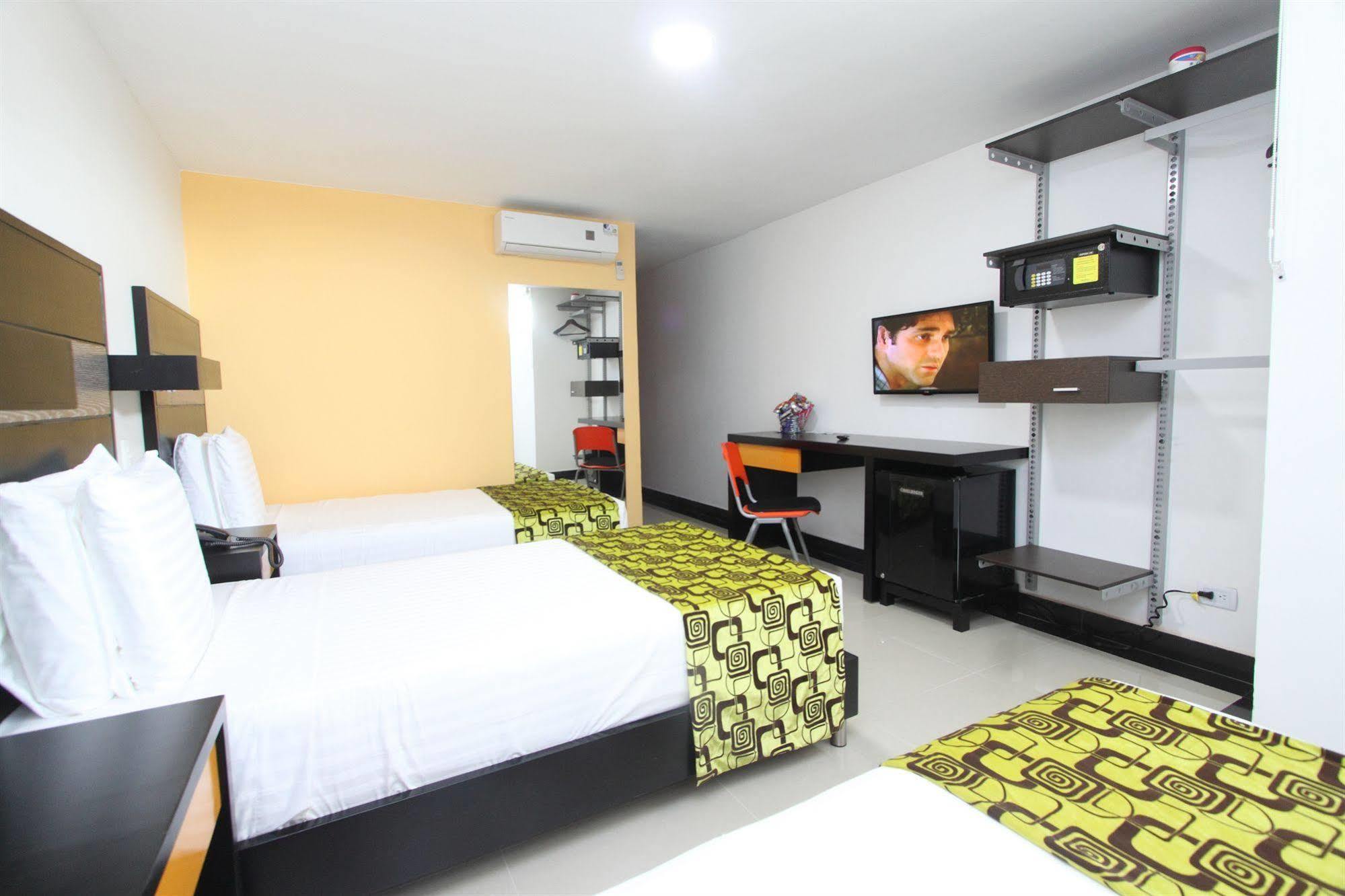 Hotel Genova Prado 巴兰基亚 外观 照片